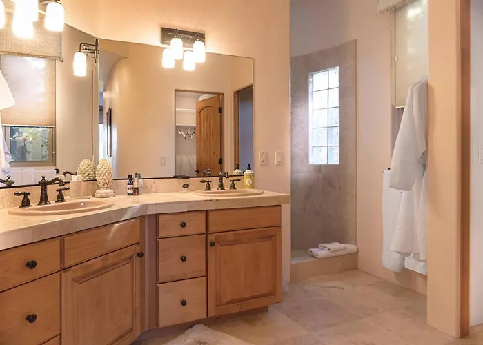The Iconic | Views | Luxury+serenity | Koi Pond Holiday home Sedona